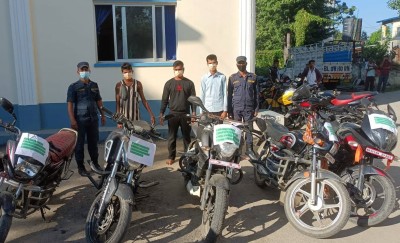 बारा प्रहरीद्वारा ३ जना मोटरसाइकल चोर पक्राउ